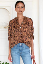 Load image into Gallery viewer, Mandarin Collar Top - Vintage Leopard Organic
