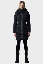 Load image into Gallery viewer, Farren Coat - Black A
